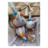 Tiny Wood Yenidoğan Unicorn Bebek Hediye Seti – İsme Özel Emzik Zincirli