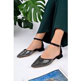 TOLGSHOES Kadın Siyah SATEN TAŞLI KISA TOPUKLU ABİYE BABET