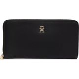 Tommy Hilfiger Kadın Th Monogram Logolu Bozuk Para Cepli Fermuarlı Siyah Cüzdan AW0AW18483-BDS