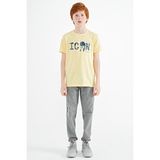 Tommy Life 11118 Sarı Ön Yazı Nakışlı O Yaka Standart Kalıp Erkek Çocuk T-Shirt
