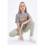 Tommy Life 75038 Oversize Renkli Yazı Baskılı Düşük Omuz O Yaka Gri Kız Çocuk Crop T-Shirt