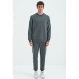 Tommy Life 85190 Haki O Yaka Rahat Kalıp Şardonlu Basic Jogger Erkek Eşofman Takımı