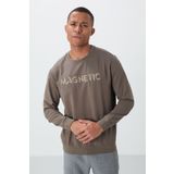 TOMMY LIFE Koyu Bej Yazı Nakışlı O Yaka Rahat Form Içi Polarlı Erkek Sweatshirt - 88020