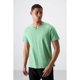 TOMMY LIFE Pastel Yeşil Basic Kısa Kol Standart Kalıp V Yaka Erkek T-Shirt - 87912
