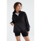 Tommy Life Siyah Etek Ucu Büzgülü Yarım Fermuarlı Oversize Kadın Polar Sweatshirt - 97238