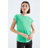 TOMMY LIFE Su Yeşili Sırt Pencereli Kısa Kol Standart Kalıp O Yaka Kadın T-Shirt - 97101