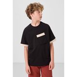 TOMMYLIFE Siyah Pamuklu Yumuşak Dokulu Oversize Cep Detaylı Erkek Çocuk T-Shirt - 11295