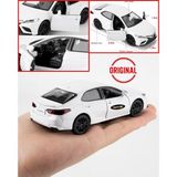 TOYFEST Uzak Doğu Serisi Toyota Camry Beyaz Açılır Kapılar DieCast Çek Bırak Metal Model Araba 11 Cm 1:32