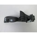 Toyota Corolla 1999-2000 Bagaj Kapağı Ve Depo İç Açma Kolu (Mandalı) Plastik (Adet) (Oem No:6460620091)