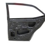Toyota Corolla Nde180 13/18 Arka Kapı Komple Sağ Siyah (Band Deliksiz) (İceli/çekomastikli) (