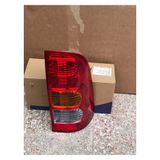 Toyota Uyumlu Hılux Hilux Stop Lambası Sağ 2006-2011 Arası Sağ Yolcu Taraf