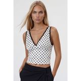 Trend Alaçatı Stili Beyaz-Siyah Askılı Drape Detaylı Puantiyeli Crop Bluz Alc-X15484