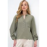 Trend Alaçatı Stili Kadın Çağla Yeşili Geniş Kesim Önü Düğmeli Tek Cepli Crop Bluz ALC-X13877