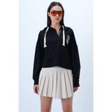 Trend Alaçatı Stili Kadın Siyah Kapüşonlu Ayıcık Nakışlı Renkli Düğmeli Pamuklu Sweatshırt ALC-X14294