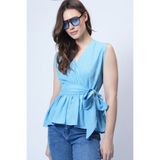 Trend Alaçatı Stili Mavi Kruvaze Yaka Eteği Volanlı Kendinden Kuşaklı Yazlık Poplin Bluz ALC-X14126
