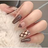 Trend Vitrin Kahverengi Beyaz Latte Dama Desenli Nail Art Oval Badem Kadın Takma Tırnak Protez Tırnak Set Yapıştırıcı ve 1 Adet Törpü Hediyeli