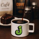 Trend Yankı Kahve Kupası (Harfli) - J