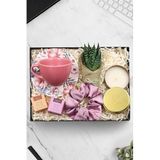 Trendmiya Gold Metal Kutulu Mum & Pembe Fincan & Sukulent & Toka & Teashop Bitki Çayı Hediye Seti