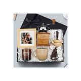 Trendmiya Kahve Öğütücü & Karaf & 13x13 cm Ahşap Paspartu & Kahverengi Porselen Kupa & Rakle Mum