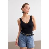 Trendseninle Kadın Siyah Askılı Dantelli Kaşkorse Bluz, XL
