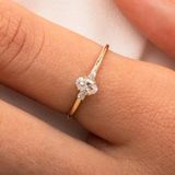 Tria Altın Yüzük - 14 Ayar Altın Oval Taşlı Tria Minimal Yüzük - Hediyelik Minimal Altın Yüzük