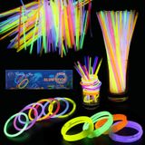 Trimming Shop-Mağaza Glow Parti Malzemeleri, Doğum, Düğün Favors, Karışık Renkli Işık Stick, 50pcs Bilezikler Bilek Bandı Neon Kolye Sticks Kırpma