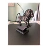 TSC Siyah Renk Aslan Figürü – Hediyelik Modern 15 cm Ev Ofis Biblosu