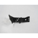TŞT 2014 - 2016 Mazda 3 Sdhb Ön Tampon Çamurluk Bağlantı Braketi Sağ (Tw) (Oem NO:B4YA5210Y)