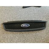TŞT Ford Focus C Max - (2004 Yılında Çıkan Kasa) Ön Panjur Nikelaj Çerçeveli (Oem No: 3M51R8200An)