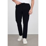 Tudors Erkek Slim Fit Dar Kesim Gofre Kumaş Beli Bağcıklı Çizgili Siyah Pantolon