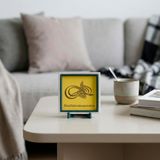 Tuğra Besmele Modern Dekoratif Obje, Ev & Ofis İçin 10x10 cm Minyatür Tasarım, Manevi Değerli Hediye (Sarı)
