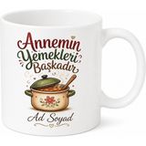 Tupya Gift Annemin Yemekleri Başkadır Kaynana Gelin Çatışması Komik Kupa Bardak Hediye - Adet - Beyaz