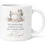 Tupya Gift Moda Tasarımcısı Tasarımlı Isme Özel Seramik Kahve Kupası Ofis Hediyesi - Adet - Beyaz