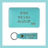 Turkuaz, Aşk Sevgi Huzur Yazılı İsme Özel, Cüzdan Ve Anahtarlık Set, Sevgiliye Hediyelik Sürpriz, Günlük Kullanıma Uygun Set, Bozuk Para Çantası, Nakit ve Kredi Kartı Tutucu