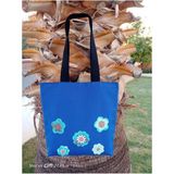 Turkuaz Ebruli Örgü Çiçekler Detaylı Mavi Bez Omuz Çantası - Saks Mavi
