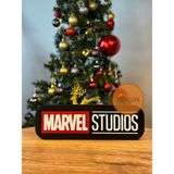 Turuncuhane Marvel Studios Avengers Logo Masaüstü Dekor Figür Hediyelik Playstation Xbox Koleksiyon 18 Cmg