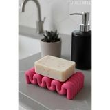 TUTACENTER Pembe Dalga Formlu Su Tutmayan Sabunluk Modern Plastik Malzeme ile Şık Tasarım