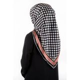 Twill Siyah - Beyaz Kareli Desenli Pudra Renkli 90X90 Eşarp (İpek İçermez) Kenar Dikiş Şekli El Dikişli