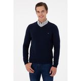 U.S. Polo Assn. Erkek Slim Fit V Yaka Lacivert Basic Kazak 50298283-VR033