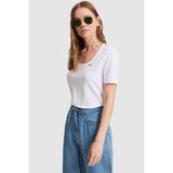 U.S. Polo Assn. Kadın Beyaz Basic Tişört 50323524-VR013 Slim Fit Kolsuz Pamuk Malzemeden Trend Stil