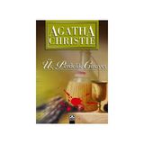 Üç Perdelik Cinayet - Agatha Christie
