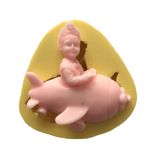 Uçaktaki Sünnet Çocuğu Şeklinde Silikon Pasta ve Seker Hamuru Kalibi 5x4,5x0,5 cm