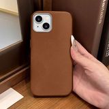 Ucuc iPhone 14 Plus/15 Plus Uyumlu Kahverengi Deri Dokulu Silikon Kamerayı Korur Şok Emici Kılıf