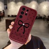 Ucuc Samsung Galaxy S23 Ultra Uyumlu Anti-Çarpma Kamerası Koruma Sevgi Kelebek Desen Burgundy Silikon Kılıf - Bordo