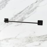 UG Home Siyah Kare Yapışkanlı Uzun Havluluk Metal Malzemeden Üretilmiş Dayanıklı ve Şık