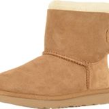 UGG Üniseks Çocuk Mini Bailey Bow II Classic Bot, Chestnut, 31 EU