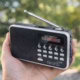 Ultratekno L-938 Şarjlı Taşınabilir Fm Radyo Dijital Ekranlı Usb/Tf/Sd/Aux Destekli Deprem Çantasına Uygun Cep Radyosu