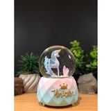 Unicorn Kanatlı Atlı Büyük Boy Kar Küresi Kendinden Püskürtmeli Işıklı ve Müzikli