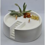Urania Candle Urania | Soya Mum | Doğal Lavanta -Sandal Ağacı- Tarçın- Amber- Kahve Kokusu |%100 Doğal Soya Mum | Merdivenli Beyaz Beton Saksı | Vegann | Dekoratif Mum| Aromaterapi Mum - SANDAL AĞACI