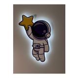 UViolets Dekoratif Ahşap Baskılı Yıldızı Tutan Astronot Çocuk Odası Gece Lambası 27*37